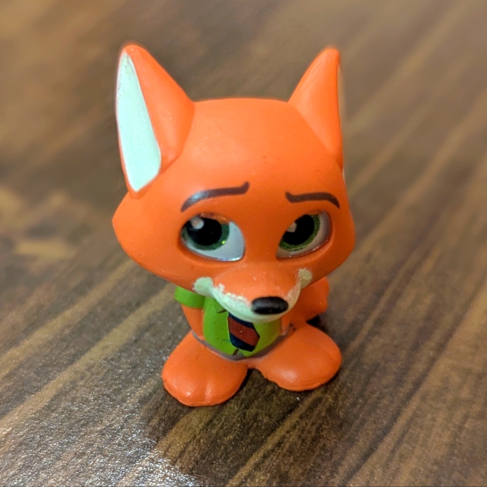 Nick From Zootopia Doorable Series 9
